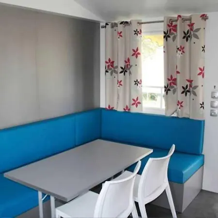4 Etoiles - Parc Aquatique - Ccbahfb Кемпинг